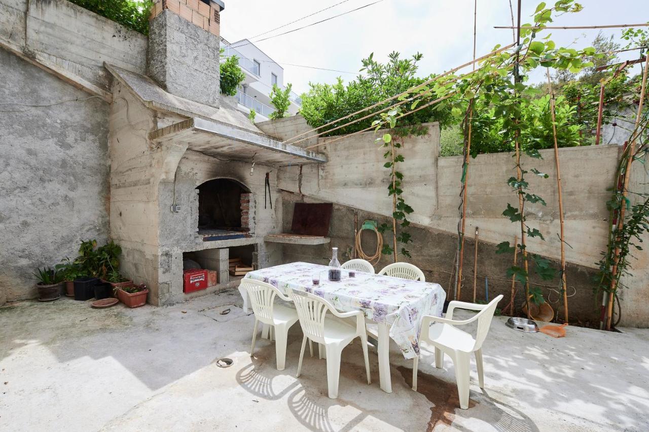 Cutan Trogir Exterior foto