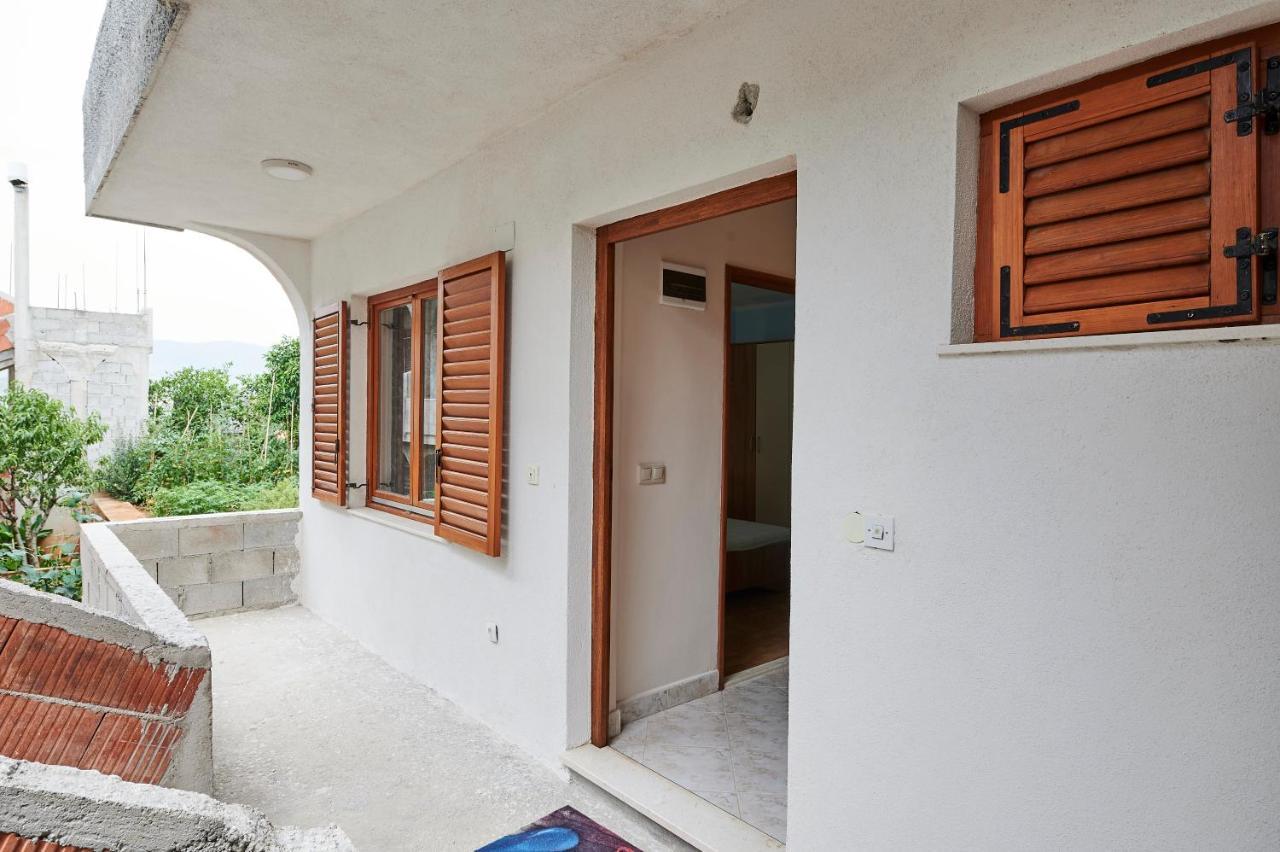 Cutan Trogir Exterior foto